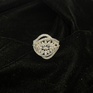 Ladies Ring