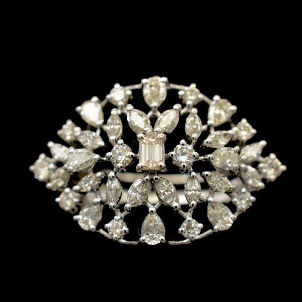 Ladies Ring
