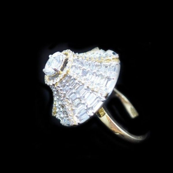 Ladies Ring