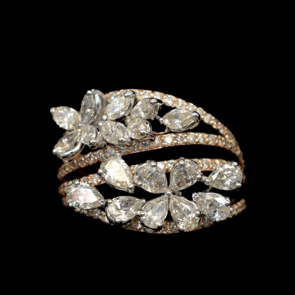 Ladies Ring