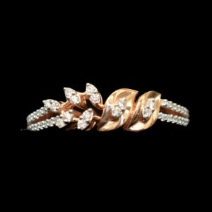 Ladies RING
