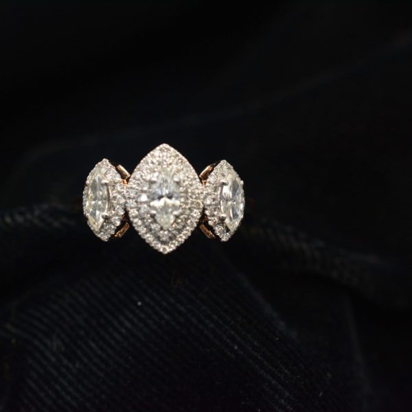 Ladies Ring