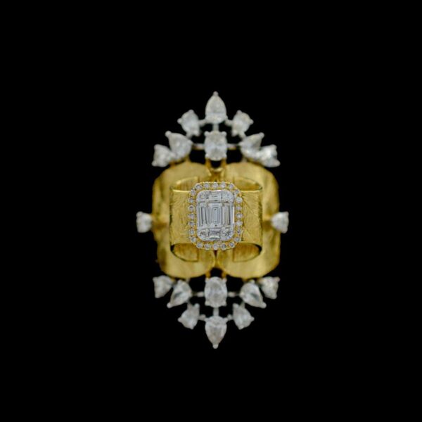 Ladies Ring