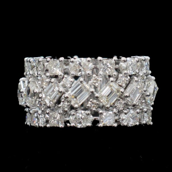 Ladies Ring