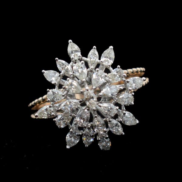 Ladies RING