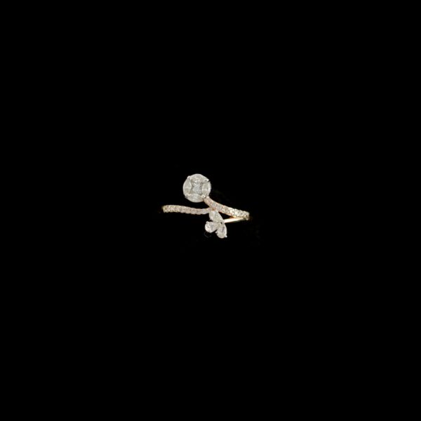 Ladies Ring