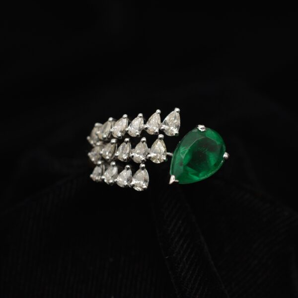 Ladies Ring