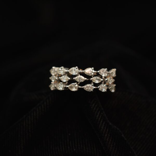 Ladies Ring