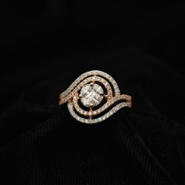 Ladies Ring
