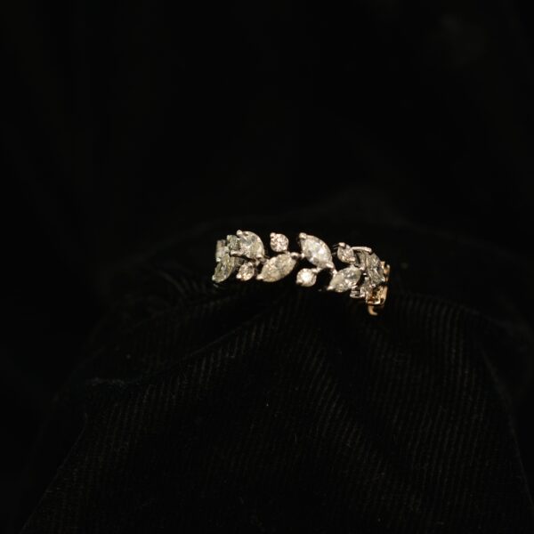 Ladies Ring