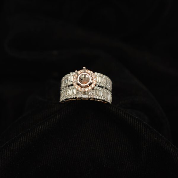 Ladies Ring