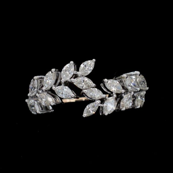 Ladies Ring