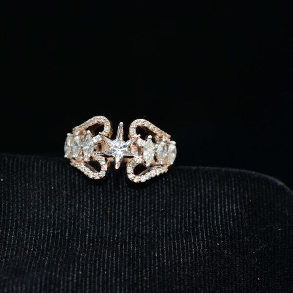 Ladies Ring