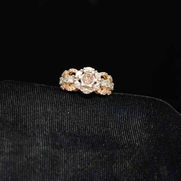 Ladies Ring