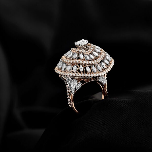 Ladies RING