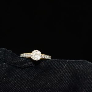 Ladies RING