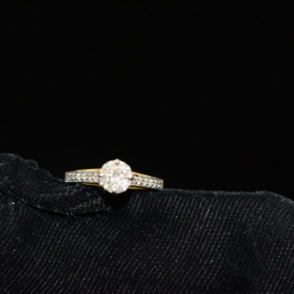 Ladies RING