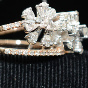 Ladies RING