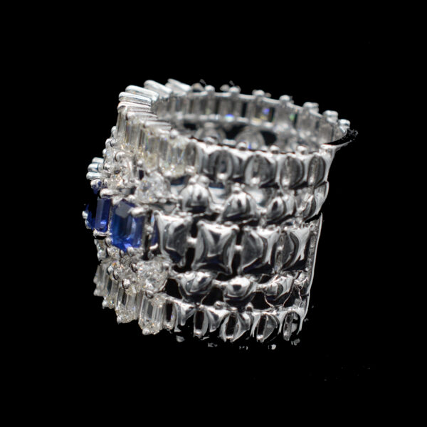 Ladies RING