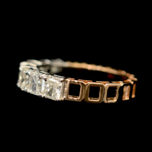 Ladies RING