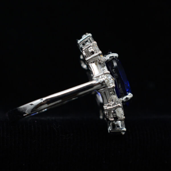 Ladies RING