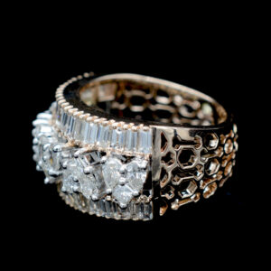 Ladies Ring