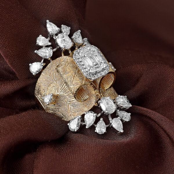 Ladies Ring
