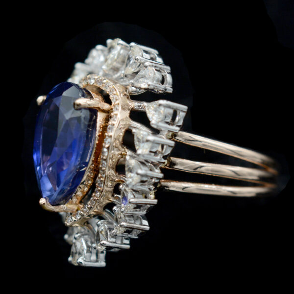 Ladies RING