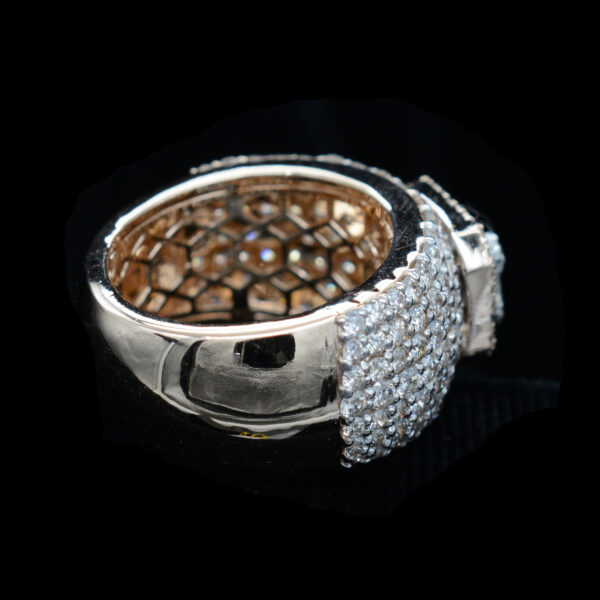 Ladies Ring