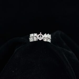 Ladies RING