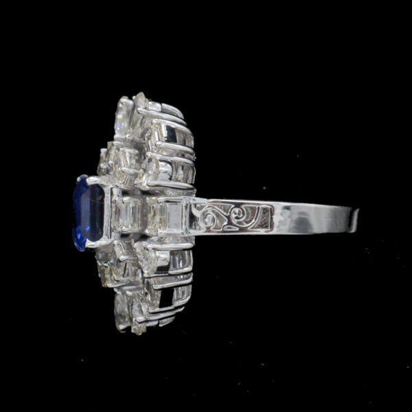 Ladies Ring