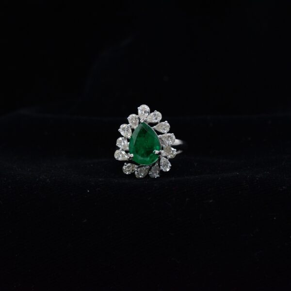 Ladies Ring