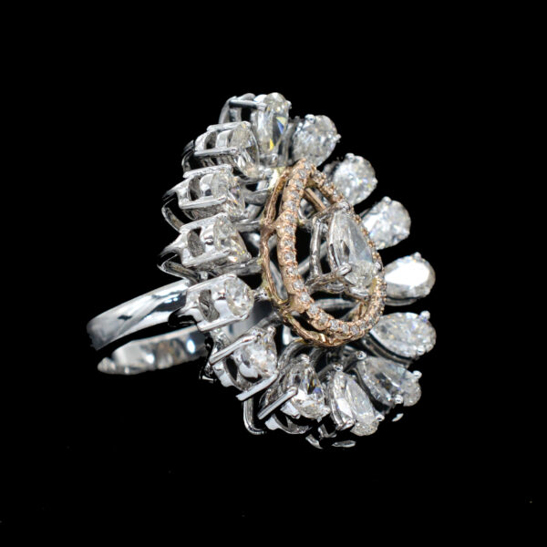 Ladies Ring
