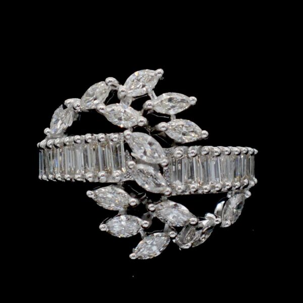 Ladies Ring