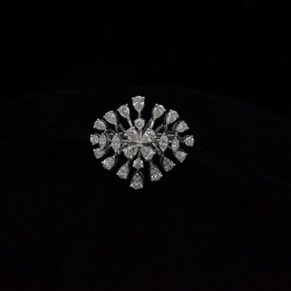 Ladies Ring