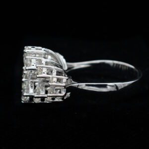 Ladies Ring