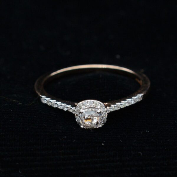 Ladies Ring