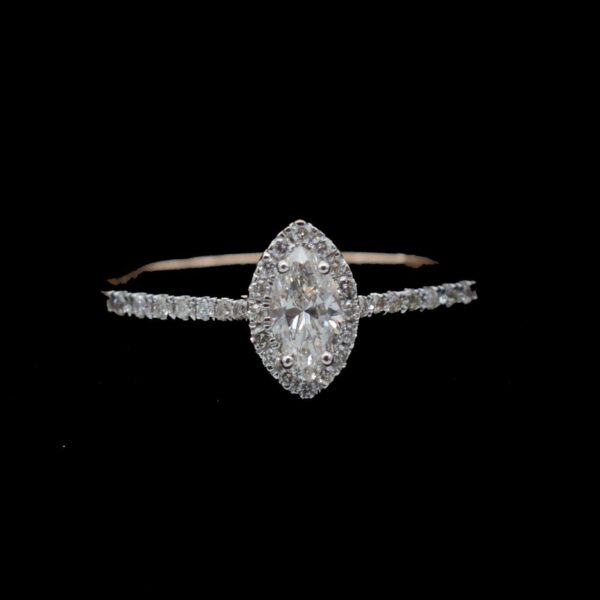 Ladies Ring