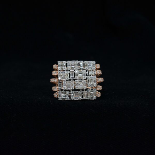 Ladies Ring