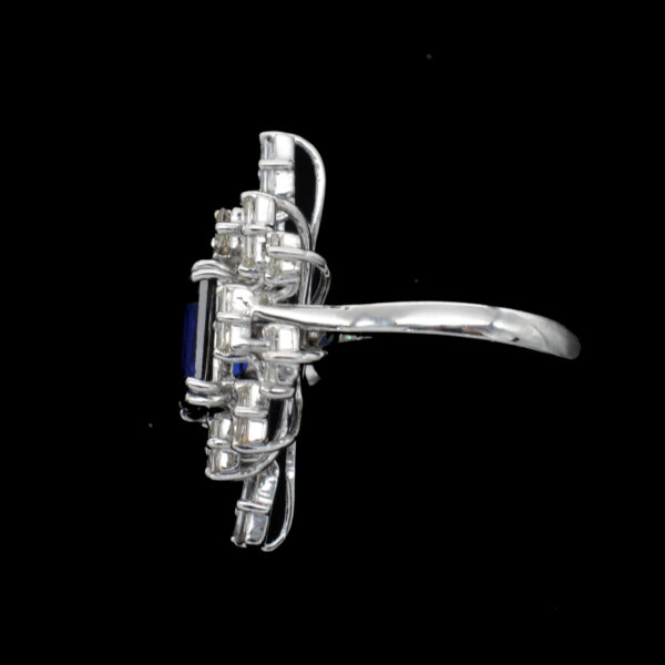 Ladies Ring