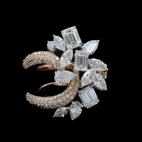 Ladies RING