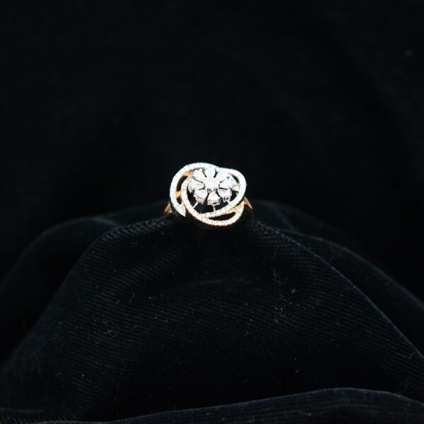 Ladies Ring