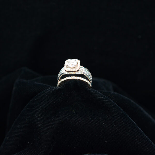 Ladies Ring