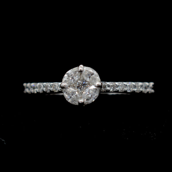 Ladies Ring