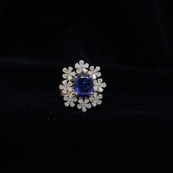Ladies Ring