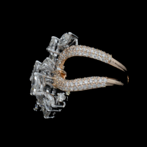 Ladies Ring
