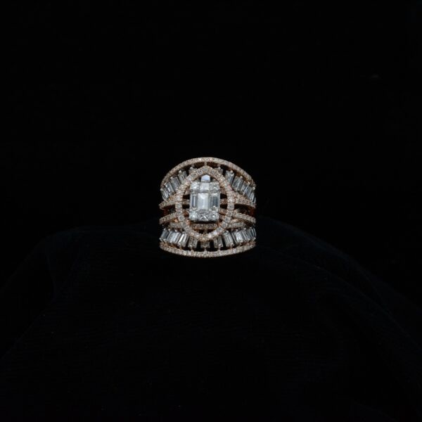 Ladies Ring