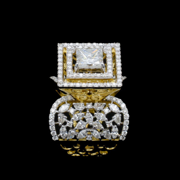 Ladies Ring