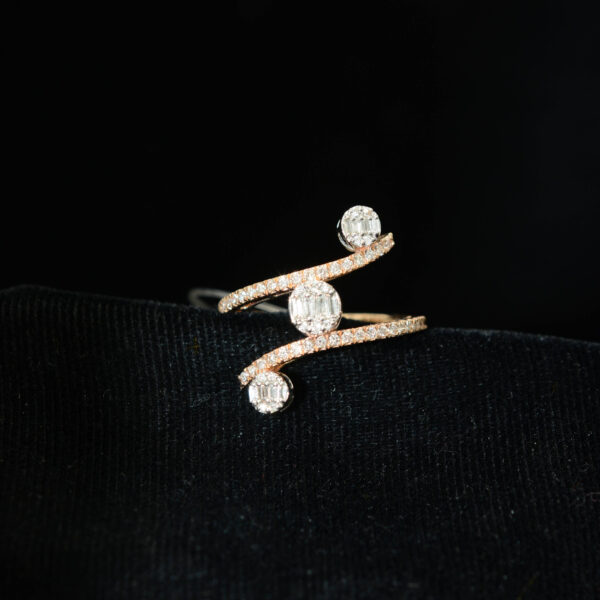 Ladies Ring