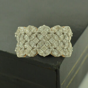 Ladies Ring